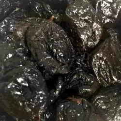 Dried Prunes Pitted